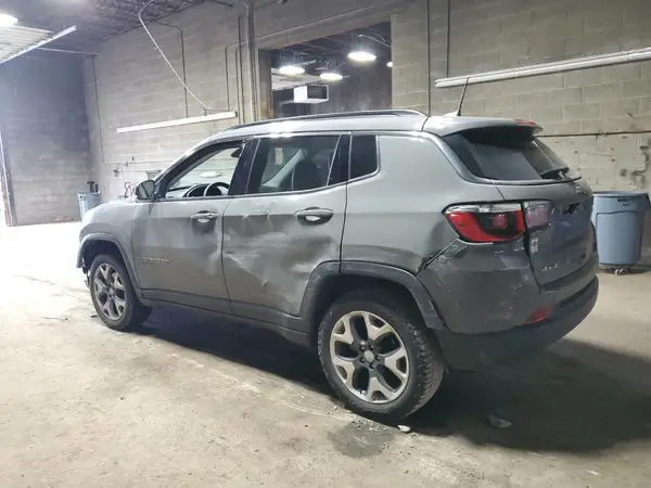 3C4NJDCB8LT123530 2020 JEEP COMPASS - Image 2