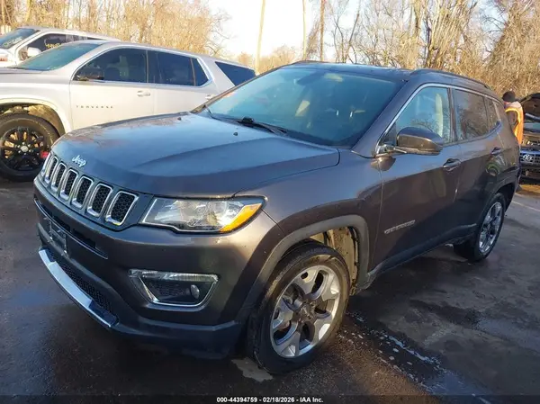 3C4NJDCB8LT126878 2020 JEEP COMPASS - Image 2