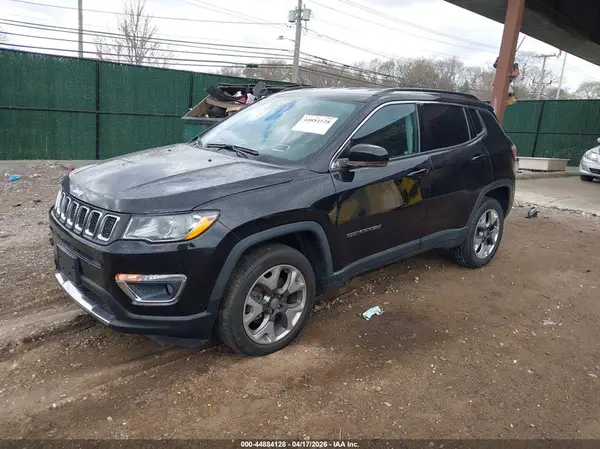 3C4NJDCB8LT147987 2020 JEEP COMPASS - Image 2