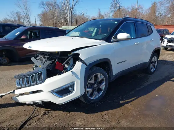 3C4NJDCB8LT149965 2020 JEEP COMPASS - Image 2