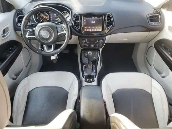 3C4NJDCB8LT153594 2020 JEEP COMPASS - Image 8