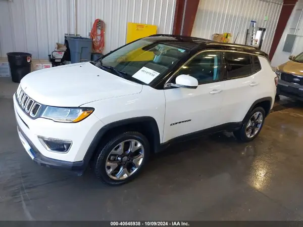 3C4NJDCB8LT155331 2020 JEEP COMPASS - Image 2