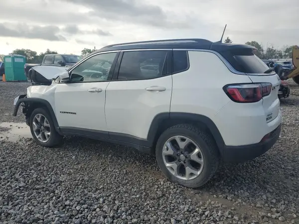 3C4NJDCB8LT157418 2020 JEEP COMPASS - Image 2