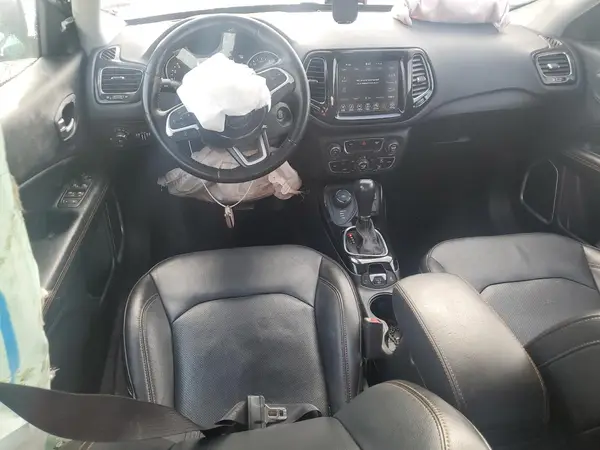 3C4NJDCB8LT157418 2020 JEEP COMPASS - Image 8