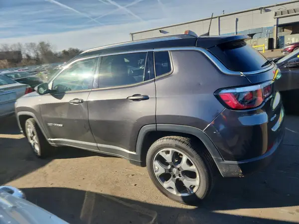 3C4NJDCB8LT169021 2020 JEEP COMPASS - Image 2