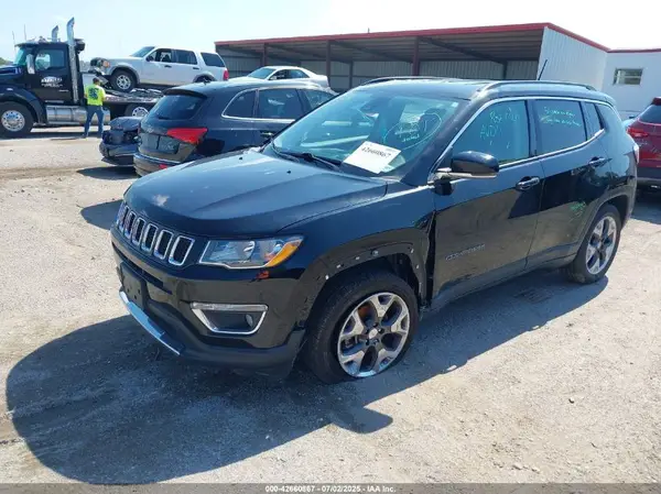 3C4NJDCB8MT504862 2021 JEEP COMPASS - Image 2