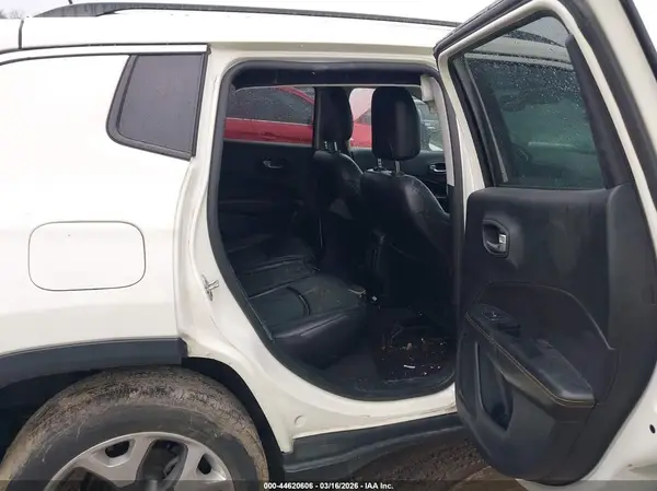 3C4NJDCB8MT512282 2021 JEEP COMPASS - Image 8