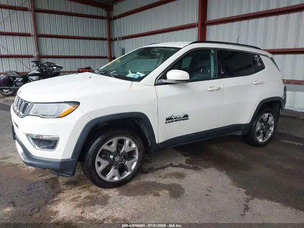 3C4NJDCB8MT515411 2021 JEEP COMPASS - Image 2