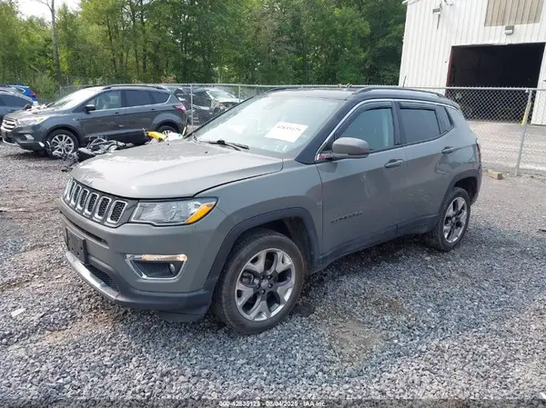 3C4NJDCB8MT521869 2021 JEEP COMPASS - Image 2