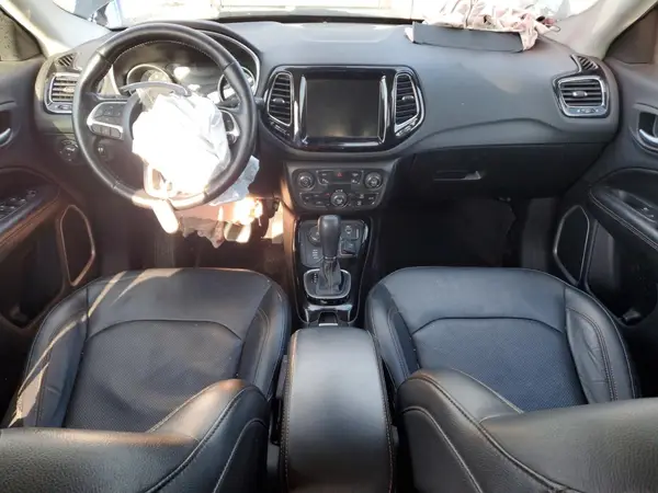 3C4NJDCB8MT525601 2021 JEEP COMPASS - Image 8