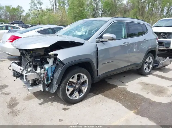 3C4NJDCB8MT553379 2021 JEEP COMPASS - Image 2