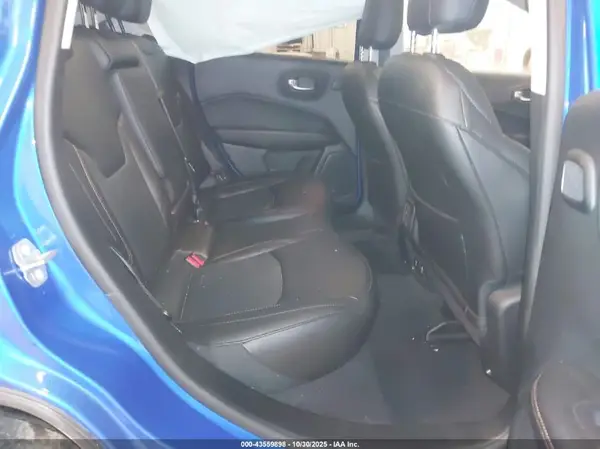 3C4NJDCB8MT556704 2021 JEEP COMPASS - Image 8