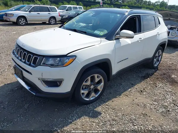 3C4NJDCB8MT562678 2021 JEEP COMPASS - Image 2