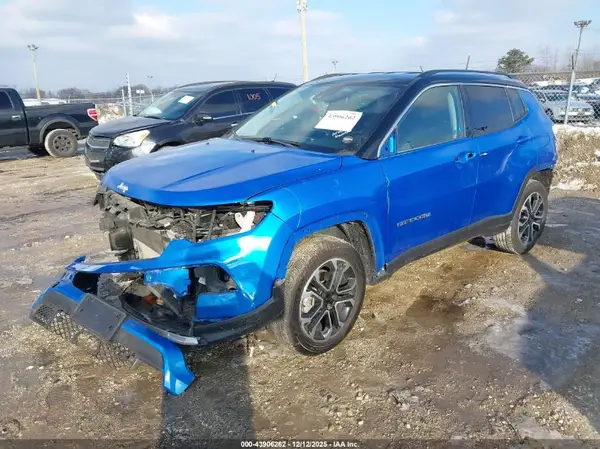 3C4NJDCB8NT101742 2022 JEEP COMPASS - Image 2