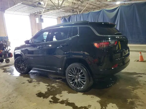 3C4NJDCB8NT114622 2022 JEEP COMPASS - Image 2
