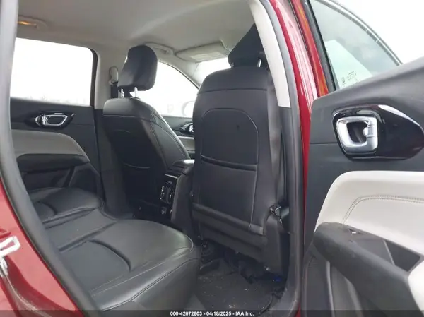 3C4NJDCB8NT124275 2022 JEEP COMPASS - Image 8