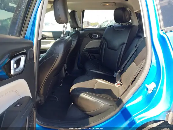 3C4NJDCB8NT129945 2022 JEEP COMPASS - Image 8