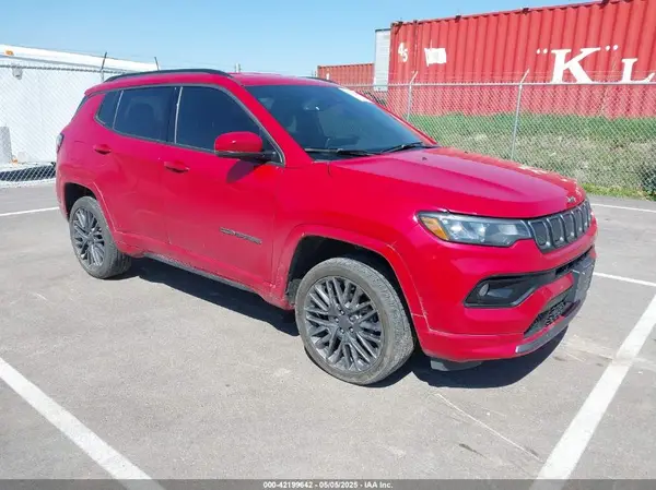 3C4NJDCB8NT146177 2022 JEEP COMPASS - Image 1