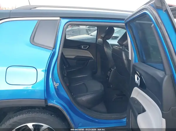 3C4NJDCB8NT155039 2022 JEEP COMPASS - Image 8