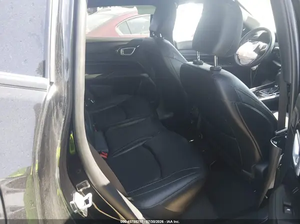 3C4NJDCB8NT158006 2022 JEEP COMPASS - Image 8