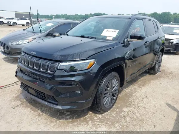 3C4NJDCB8NT158863 2022 JEEP COMPASS - Image 2