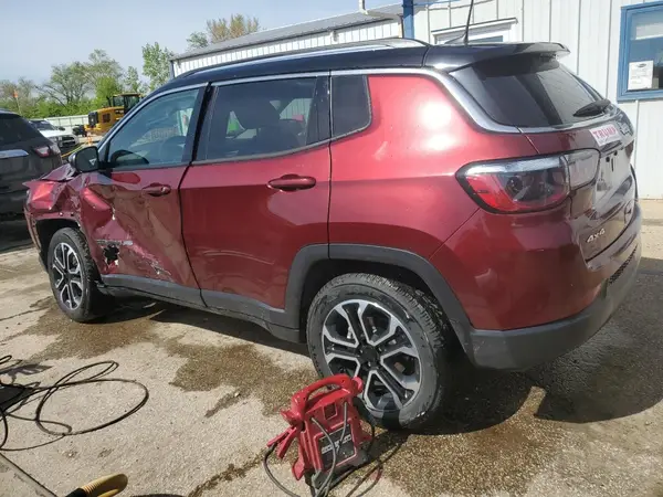 3C4NJDCB8NT159432 2022 JEEP COMPASS - Image 2