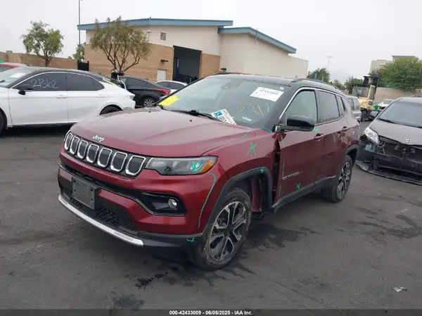 3C4NJDCB8NT161598 2022 JEEP COMPASS - Image 2