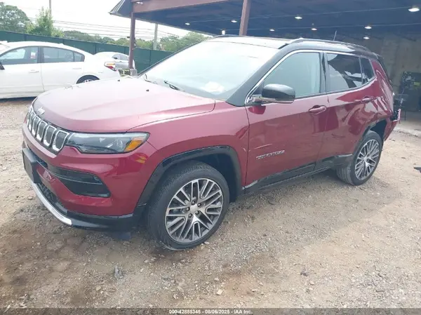 3C4NJDCB8NT170124 2022 JEEP COMPASS - Image 2
