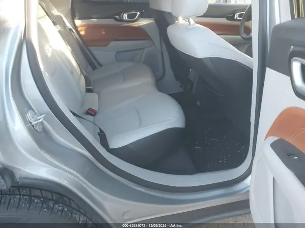 3C4NJDCB8NT173055 2022 JEEP COMPASS - Image 8