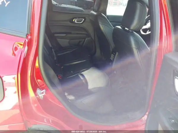 3C4NJDCB8NT181785 2022 JEEP COMPASS - Image 8