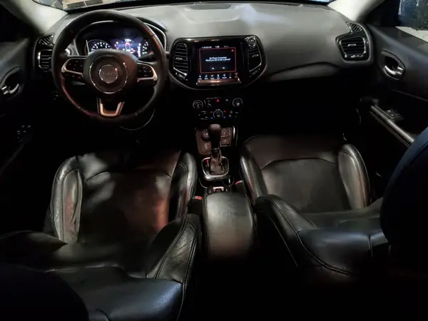 3C4NJDCB9HT628077 2017 JEEP COMPASS - Image 8