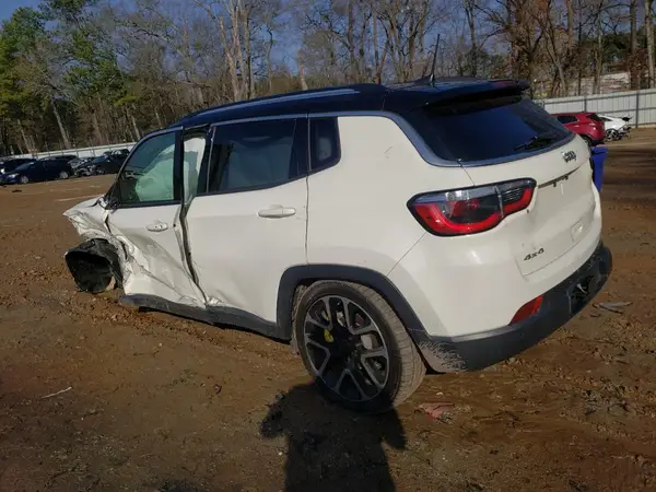 3C4NJDCB9HT665002 2017 JEEP COMPASS - Image 2