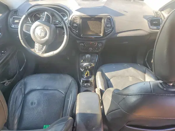 3C4NJDCB9HT680860 2017 JEEP COMPASS - Image 8