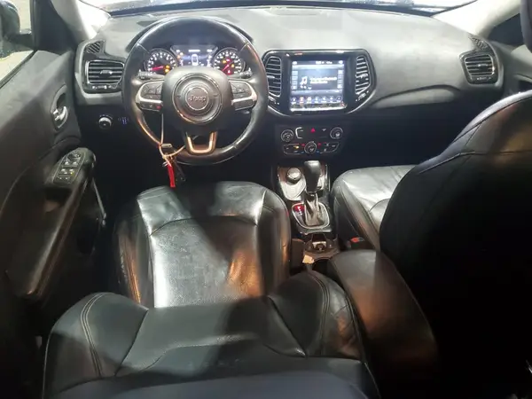 3C4NJDCB9HT681586 2017 JEEP COMPASS - Image 8