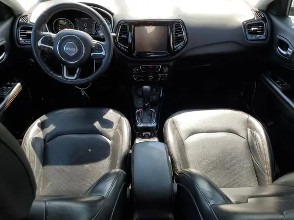 3C4NJDCB9JT115241 2018 JEEP COMPASS - Image 8