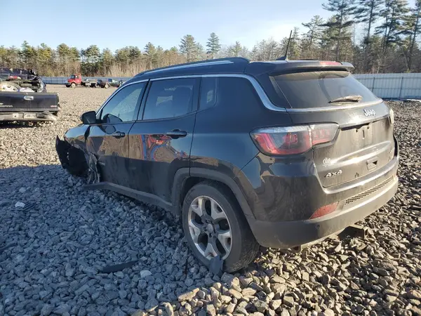 3C4NJDCB9JT199738 2018 JEEP COMPASS - Image 2