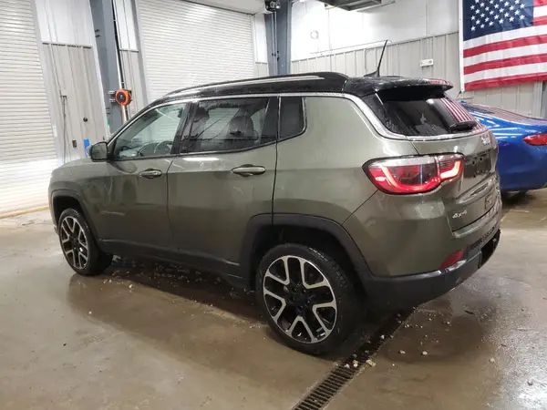 3C4NJDCB9JT199903 2018 JEEP COMPASS - Image 2