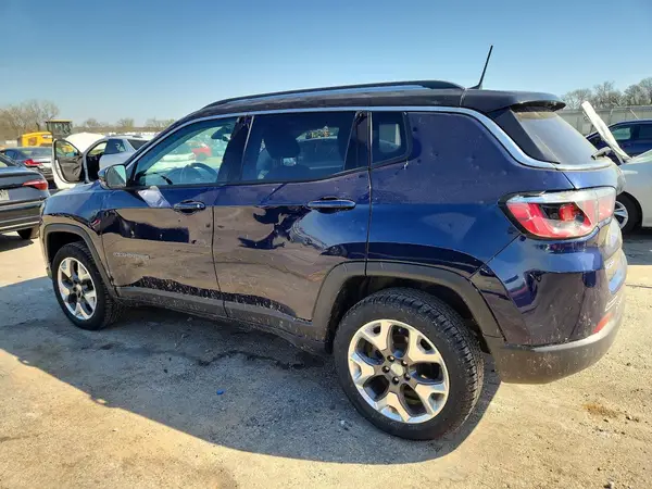 3C4NJDCB9JT201567 2018 JEEP COMPASS - Image 2