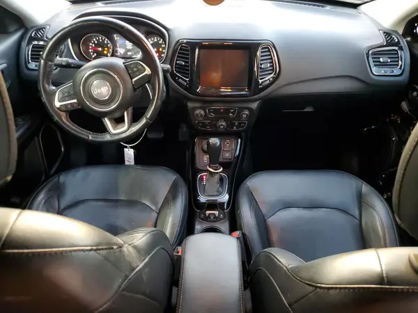 3C4NJDCB9JT202069 2018 JEEP COMPASS - Image 8
