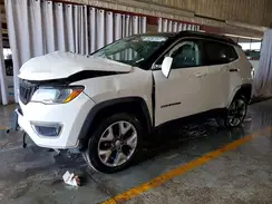 3C4NJDCB9JT209569 2018 JEEP COMPASS