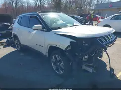 3C4NJDCB9JT212567 2018 JEEP COMPASS