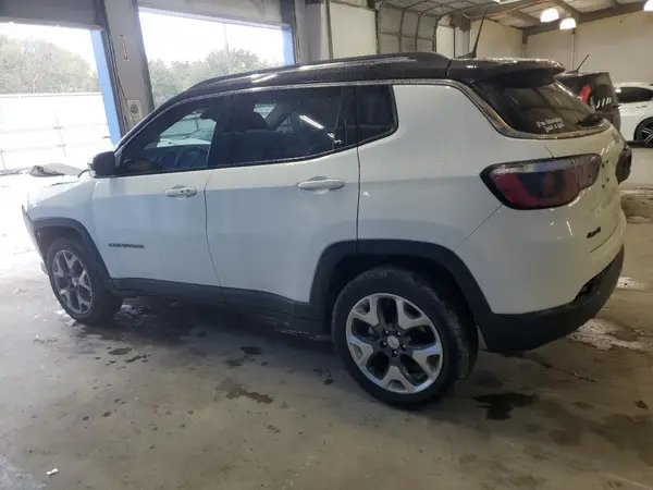 3C4NJDCB9JT222192 2018 JEEP COMPASS - Image 2