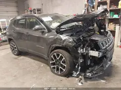 3C4NJDCB9JT245942 2018 JEEP COMPASS