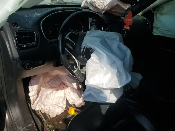 3C4NJDCB9JT249070 2018 JEEP COMPASS - Image 8