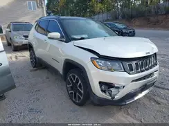 3C4NJDCB9JT256875 2018 JEEP COMPASS