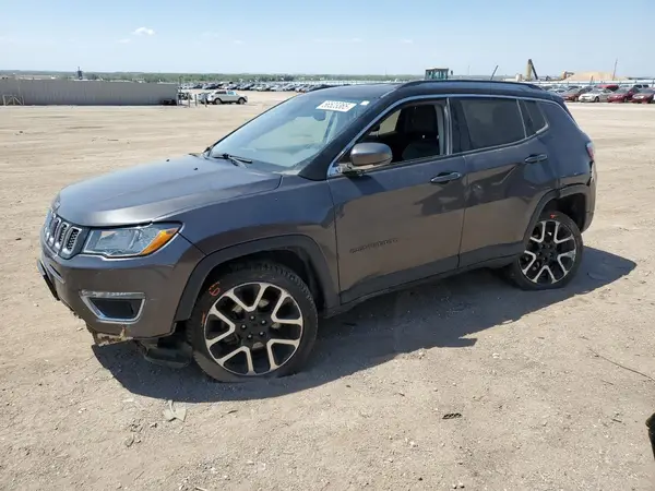 3C4NJDCB9JT261879 2018 JEEP COMPASS - Image 1