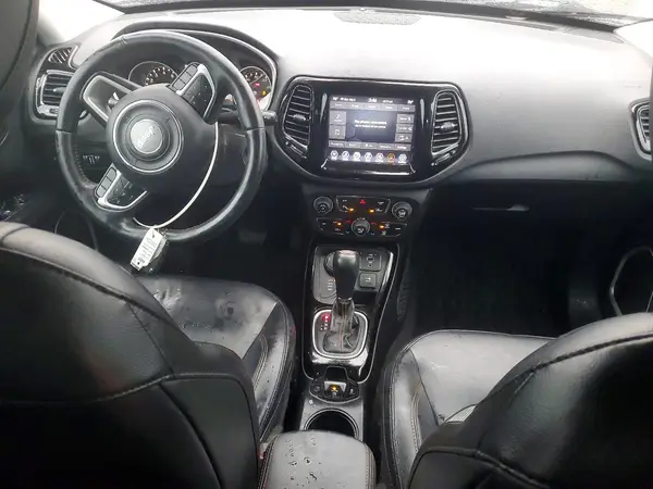 3C4NJDCB9JT290699 2018 JEEP COMPASS - Image 8