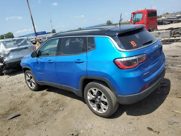 3C4NJDCB9JT298589 2018 JEEP COMPASS - Image 2
