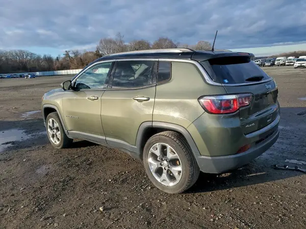 3C4NJDCB9JT326360 2018 JEEP COMPASS - Image 2
