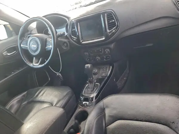 3C4NJDCB9JT326360 2018 JEEP COMPASS - Image 8